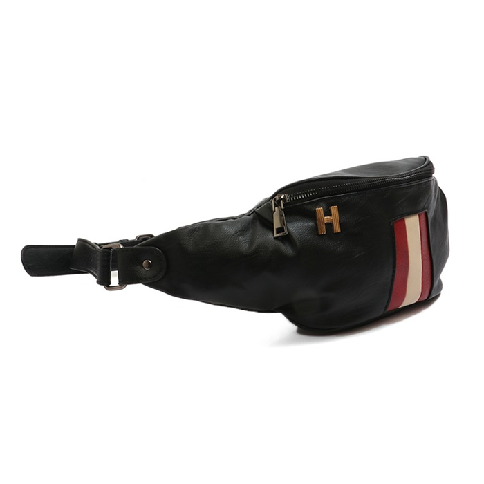 Shop Hamlin Roger Slingbag Pria Casual USB Port Motif Crocodile Material  Leather ORIGINAL - Black Bag